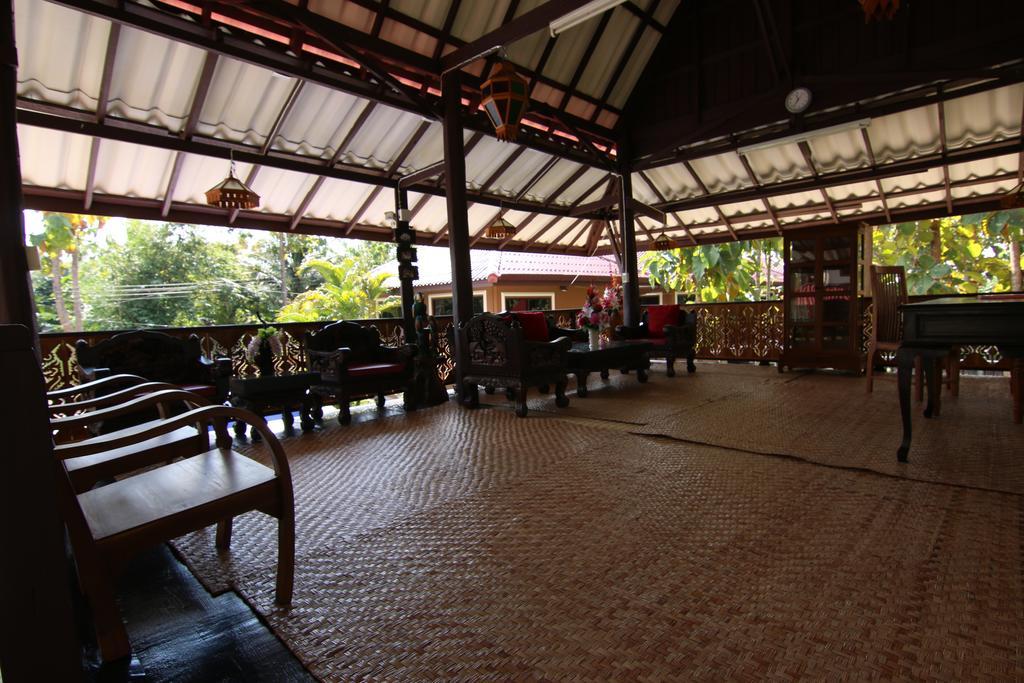 Little-Teak Homestay Чиангмай Екстериор снимка