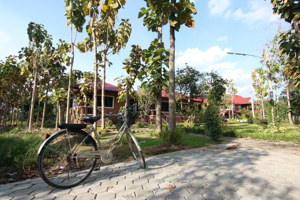 Little-Teak Homestay Чиангмай Екстериор снимка