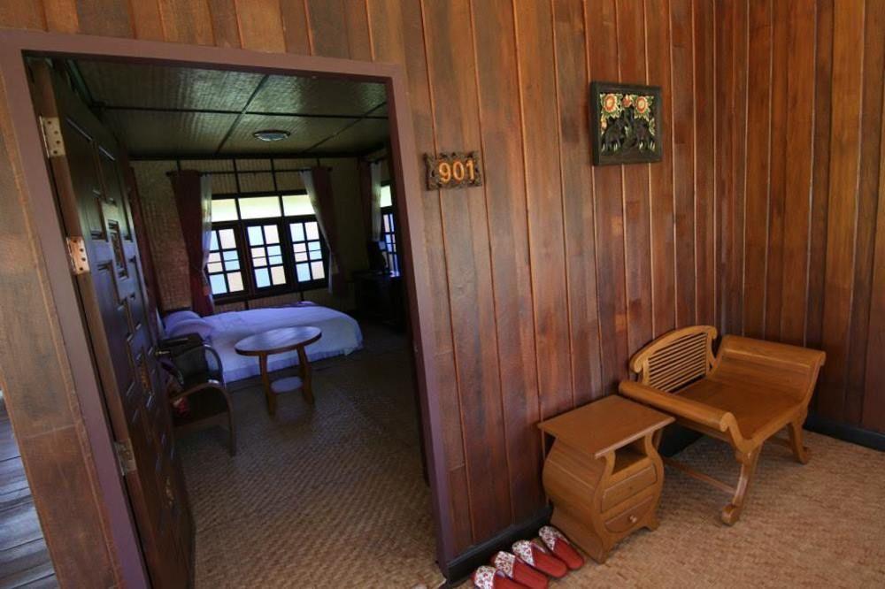 Little-Teak Homestay Чиангмай Екстериор снимка