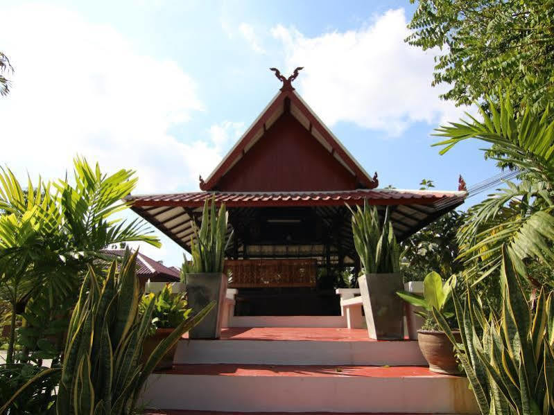 Little-Teak Homestay Чиангмай Екстериор снимка